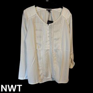 NWT OFFICE/CAREER/NEUTRAL GORGEOUS OFF-WHITE BLOUSE MEDIUM   #CL